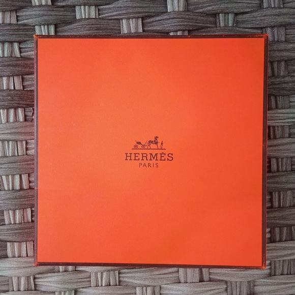 BNIB Exquisite Hermes Lipstick Boxed Set of 5💄 - Picture 4 of 8